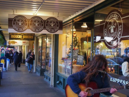 スターバックス一号店の看板