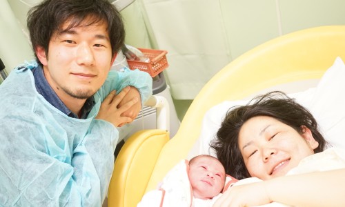 中村あきらと妻と子ども