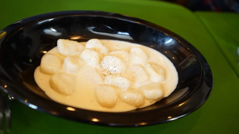 【横浜・桜木町】名物優勝ニョッキがうまい！la casa di MARCO（ラ・カーサ・ディ マルコ）