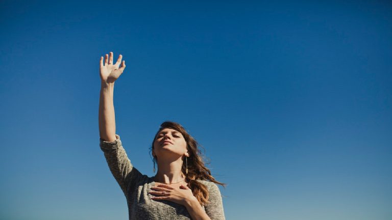 あげまん女性の手相はこれだ！支える女の新条件！今すぐ確認したい3つの手相