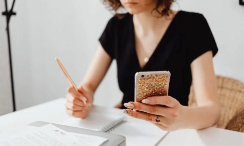 女性からデートの日程調整してもいい？