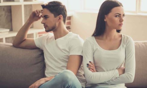 休みが合わないカップルの別れる原因