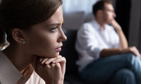 忙しい彼氏、放っておいたらと戻ってくる？上手な距離の置き方とは