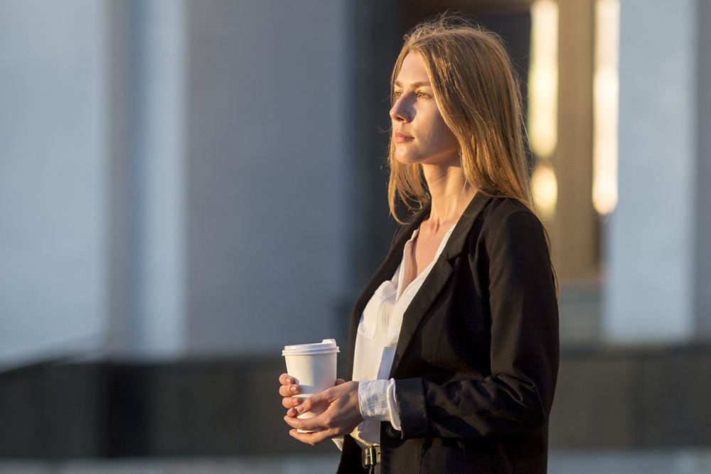 めんどくさいと思われる40代独身女性の特徴11選。うざい・痛いからの卒業して結婚する方法