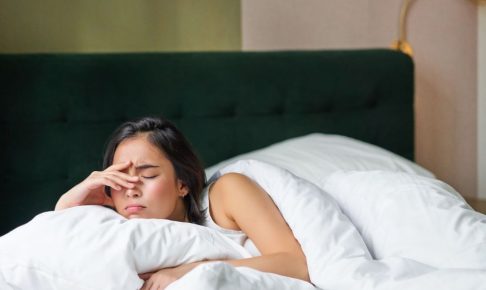 すぐ寝てしまう彼氏の男性心理6選