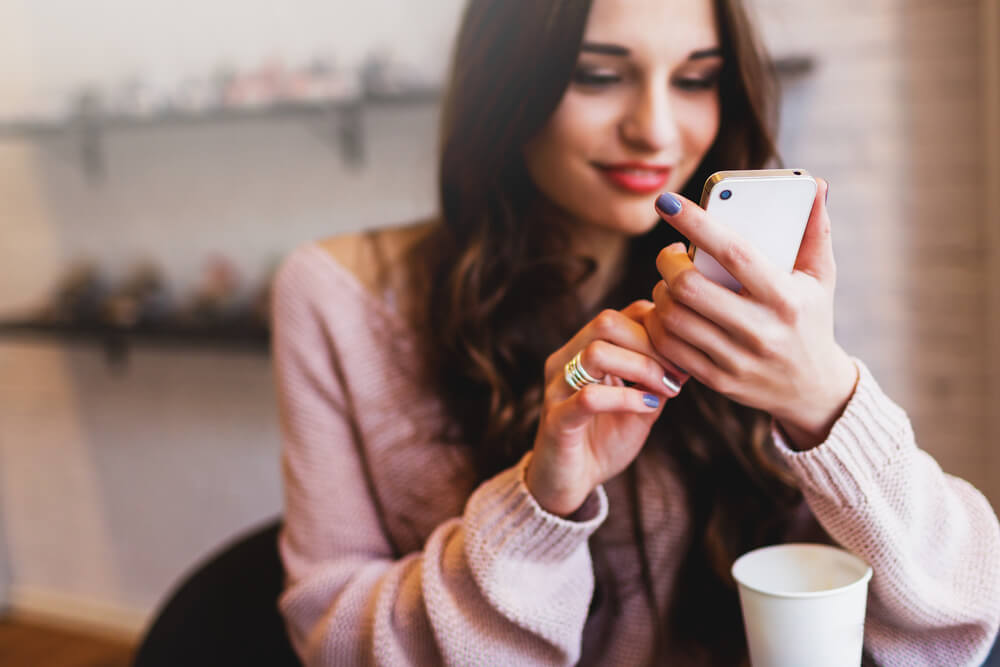 元彼に復縁したいと思わせるLINEの例文9選