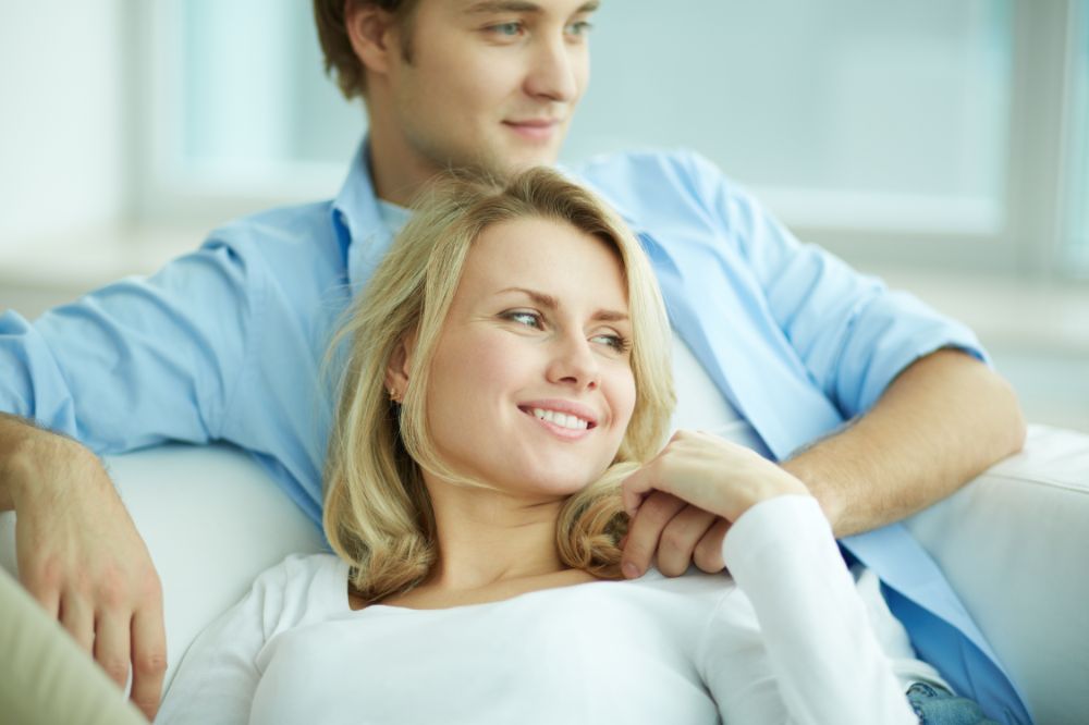 年の差婚をする人の特徴。10歳差は気持ち悪い?年下彼との結婚は正解?