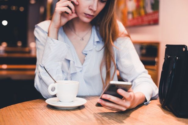 連絡不精の男性心理11選