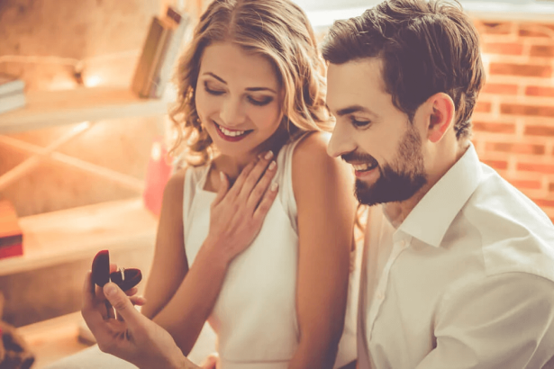 経営者の彼が何度も会いたくなり、結婚を考える女性はこんな支え方をする