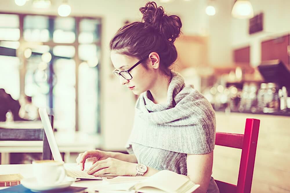 あのね、「こうでなければいけない」という追われる生き方は婚活も彼との関係も苦しくなるんだよ