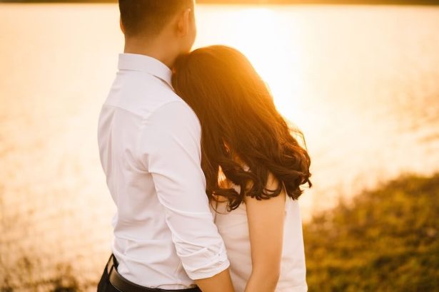 あのね、自分は愛される価値がないと思い込んでいる人ほど、対等な関係ではなく上下の関係になってしまうんだよ