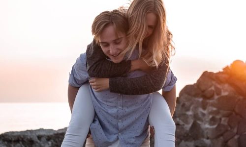 【男性心理】「結婚のタイミングを待ってほしい」と言われて我慢して別れた。どう話し合えばいいの?