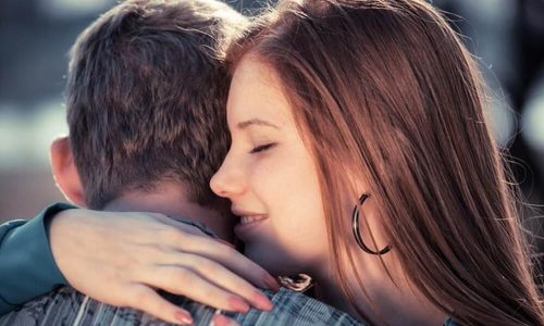 【男性心理】経営者や忙しい男性が「弱音」を言える関係と言えない関係の違いとは何か