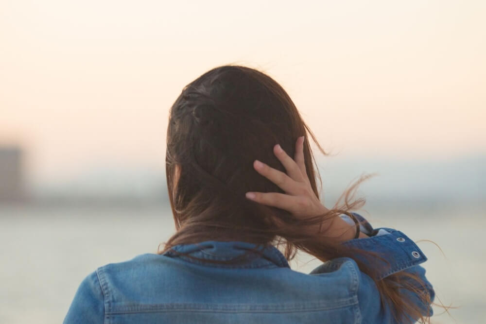 あのね、離れた相手に執着や未練を感じてしまうのは「愛があるから」ではなく、「納得できていないから」なんだよ